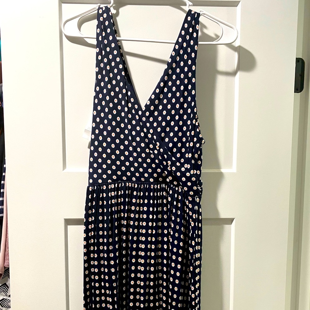 Loft maternity dress size M